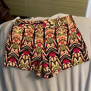 ZOA New York boho shorts sz Medium